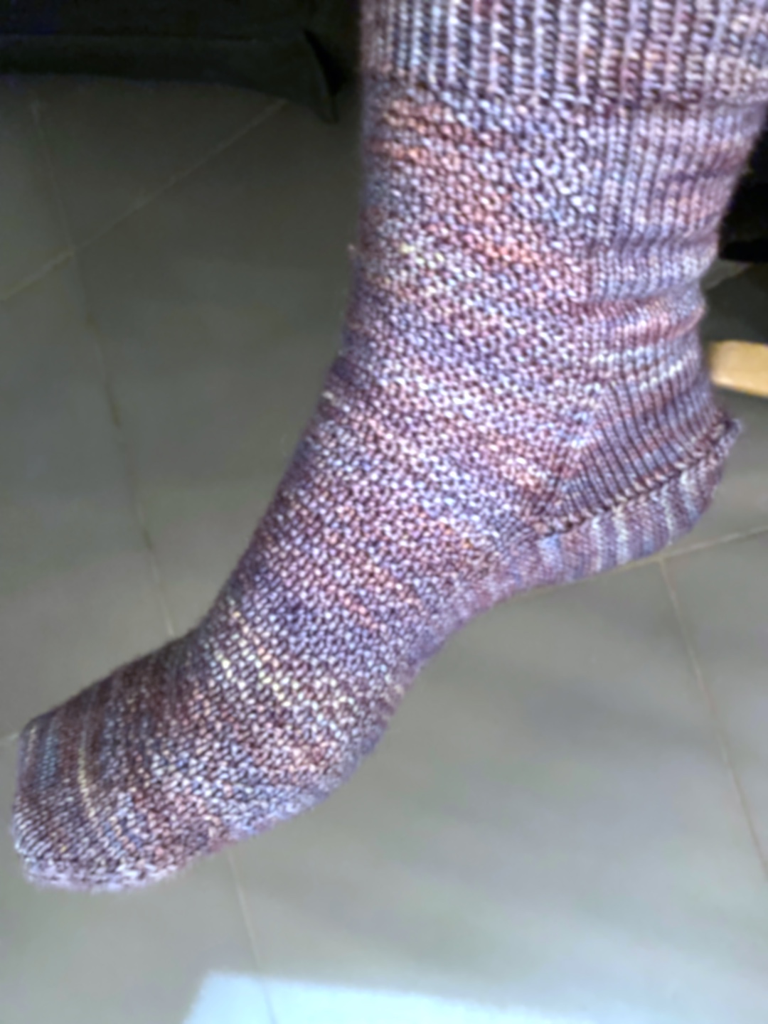 Chaussettes tricotées bien ajustées qui restent en place dans les chaussures